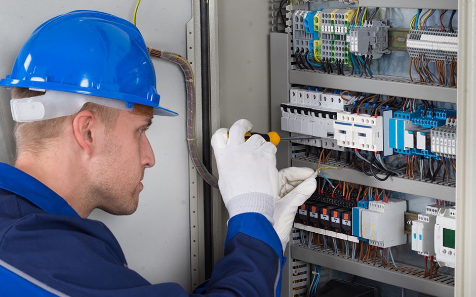 entreprise d'électricité Champs-sur-Marne